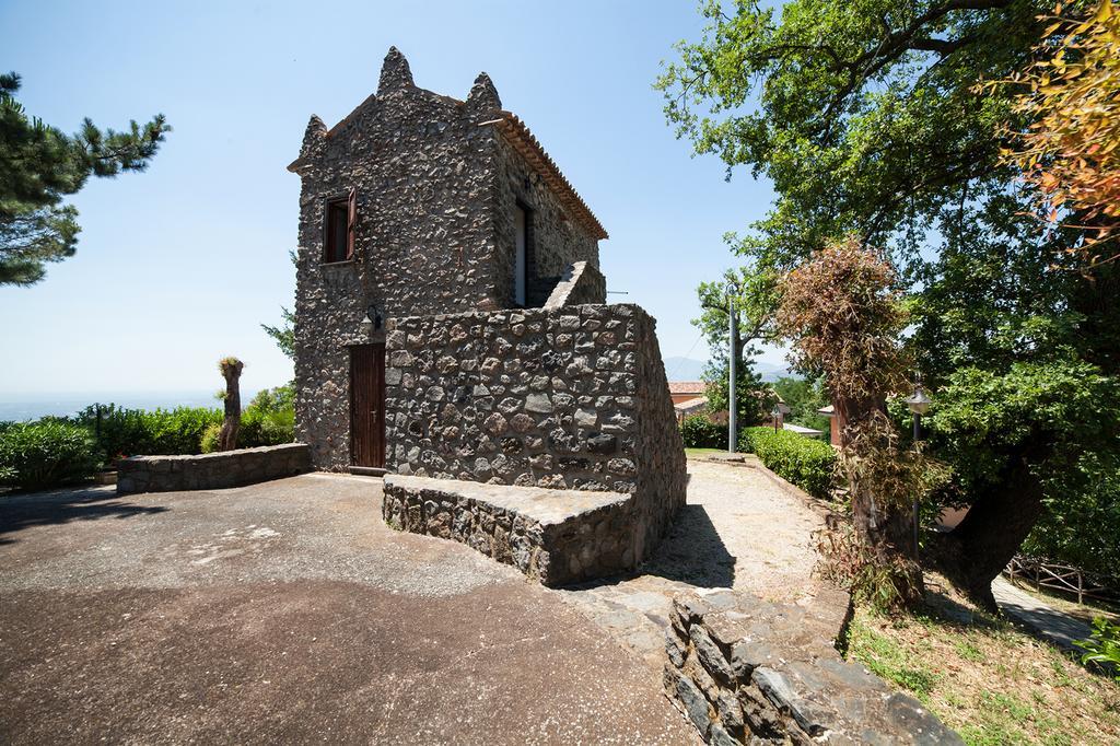 Agriturismo La Molara Сеса Аурунка Екстериор снимка